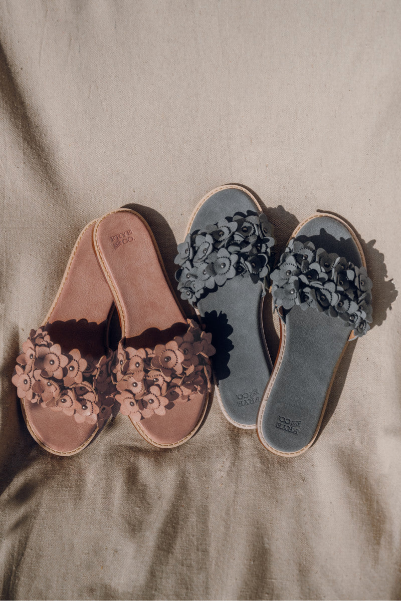 Bucky Flower Slide - Dusty Rose - Outside