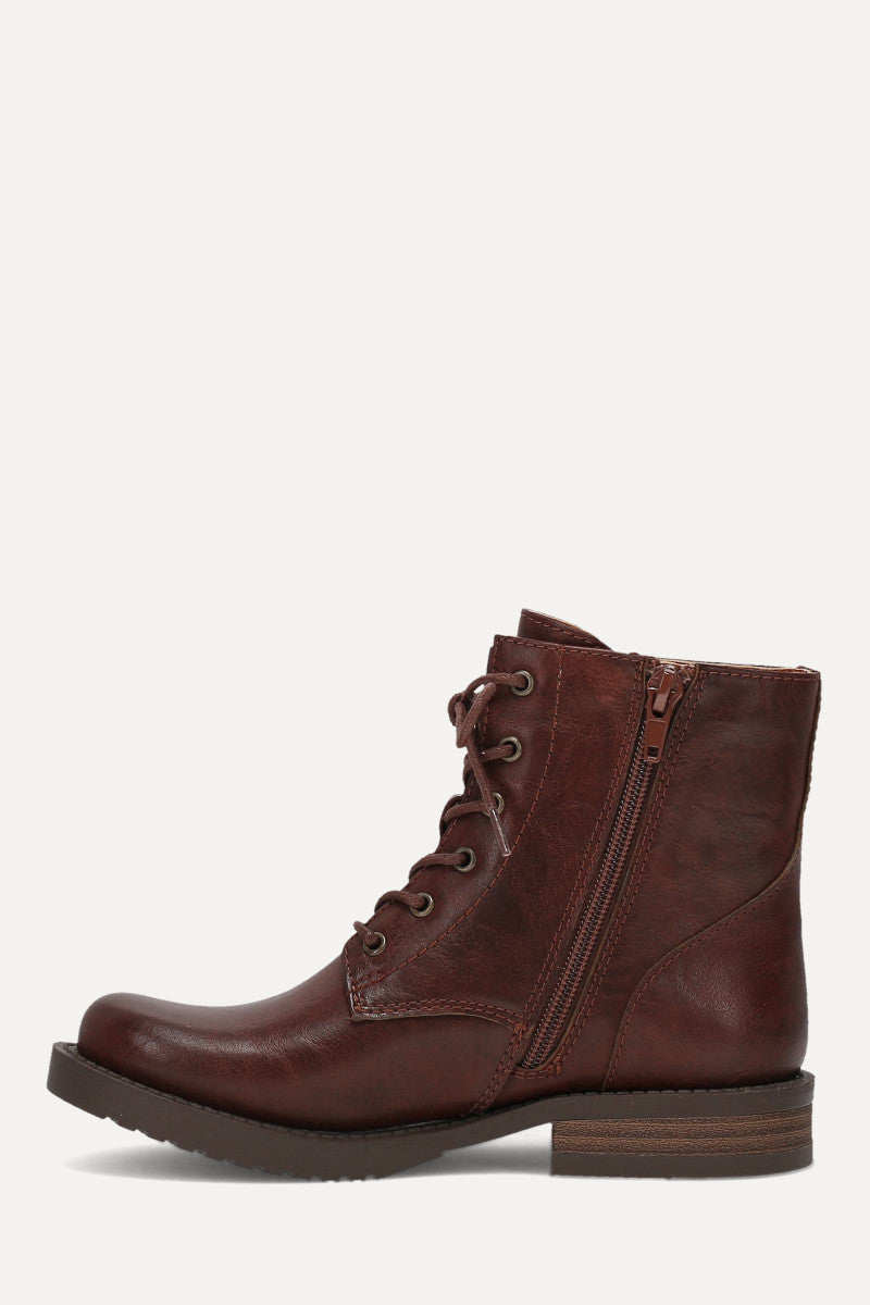 Chesnee Combat Studded Girls - Rich Brown - Inside