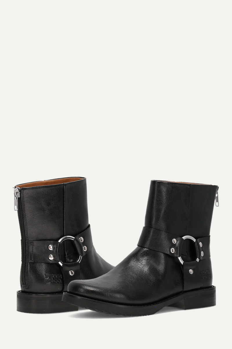 Chesnee Harness Short