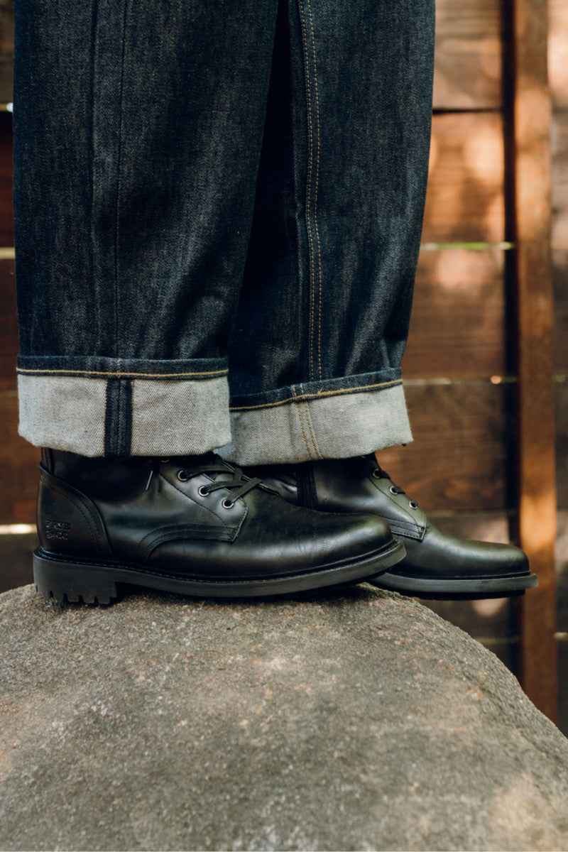 Dunn Lace Up - Black - Outside