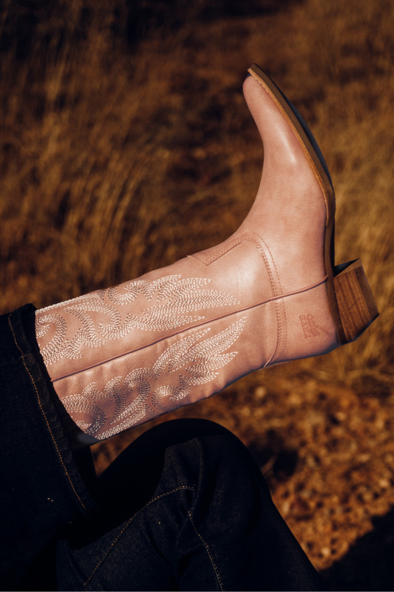 Irlene Tall Deco Stitch - Dusty Pink - Outside