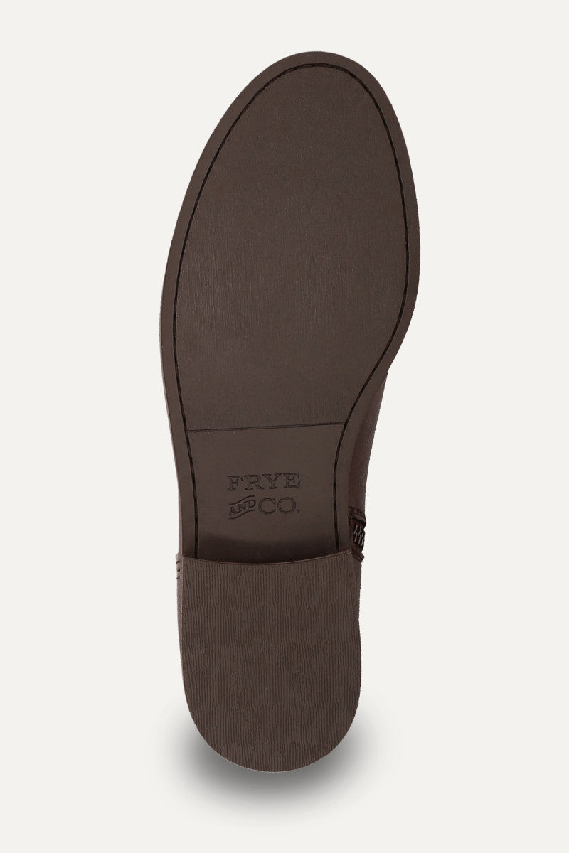 Kellie Button Short - Mulberry - Sole