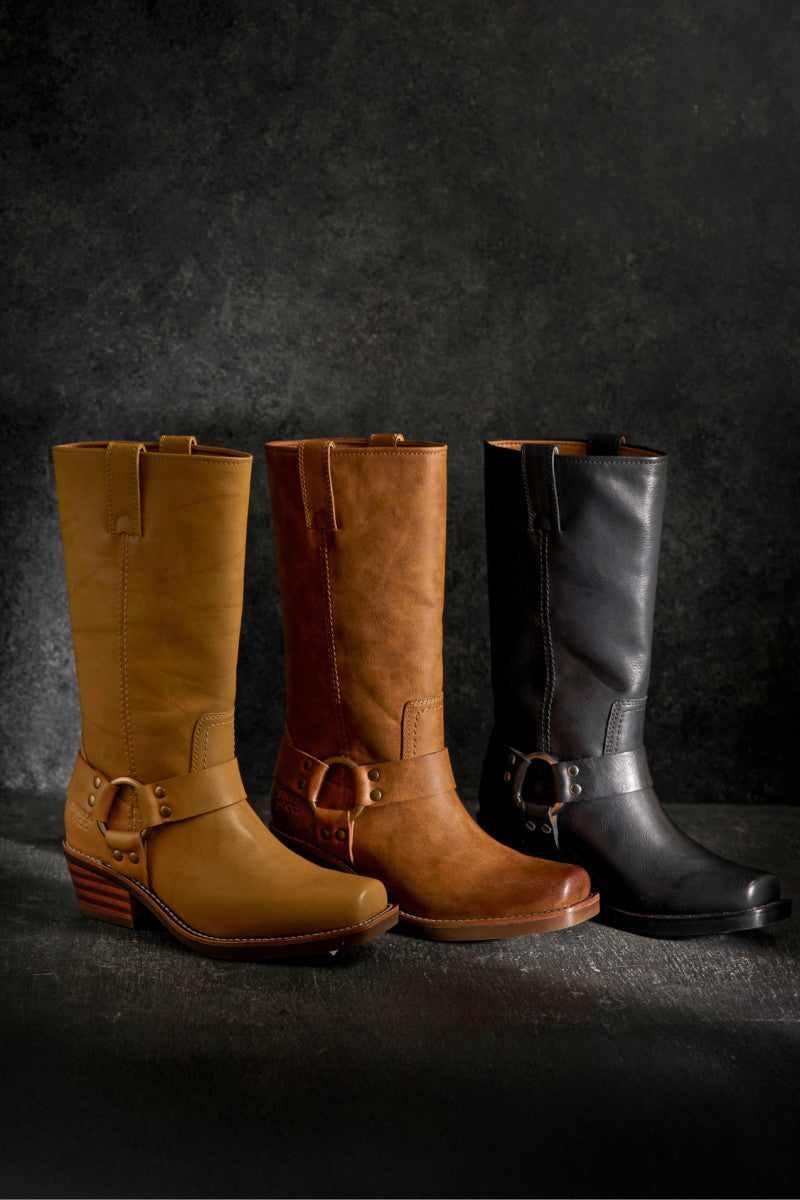 Lorrie Harness 12 - Black - Front