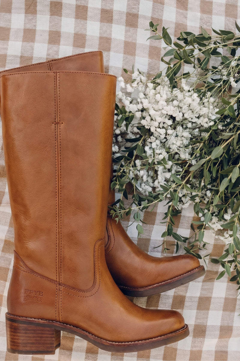Miranda 14 - Retro Tan - Outside
