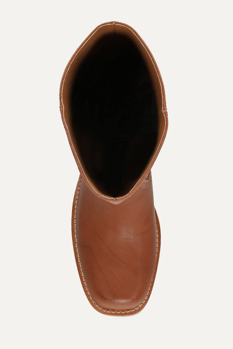 Miranda 14 - Saddle - Top Down