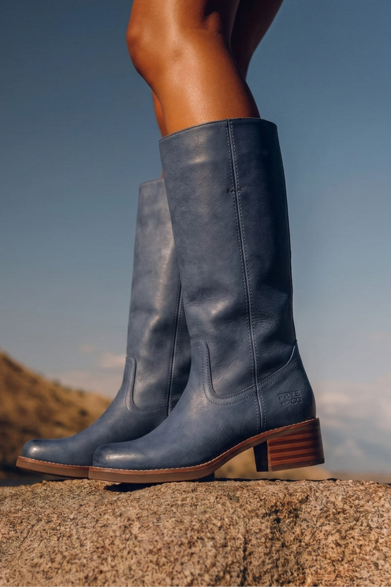Miranda 14 - Vintage Blue - Outside