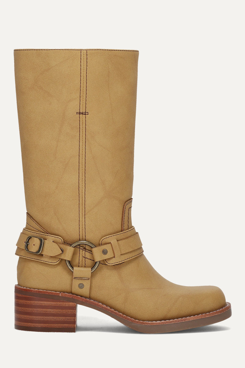 Miranda Harness - Banana - Outside