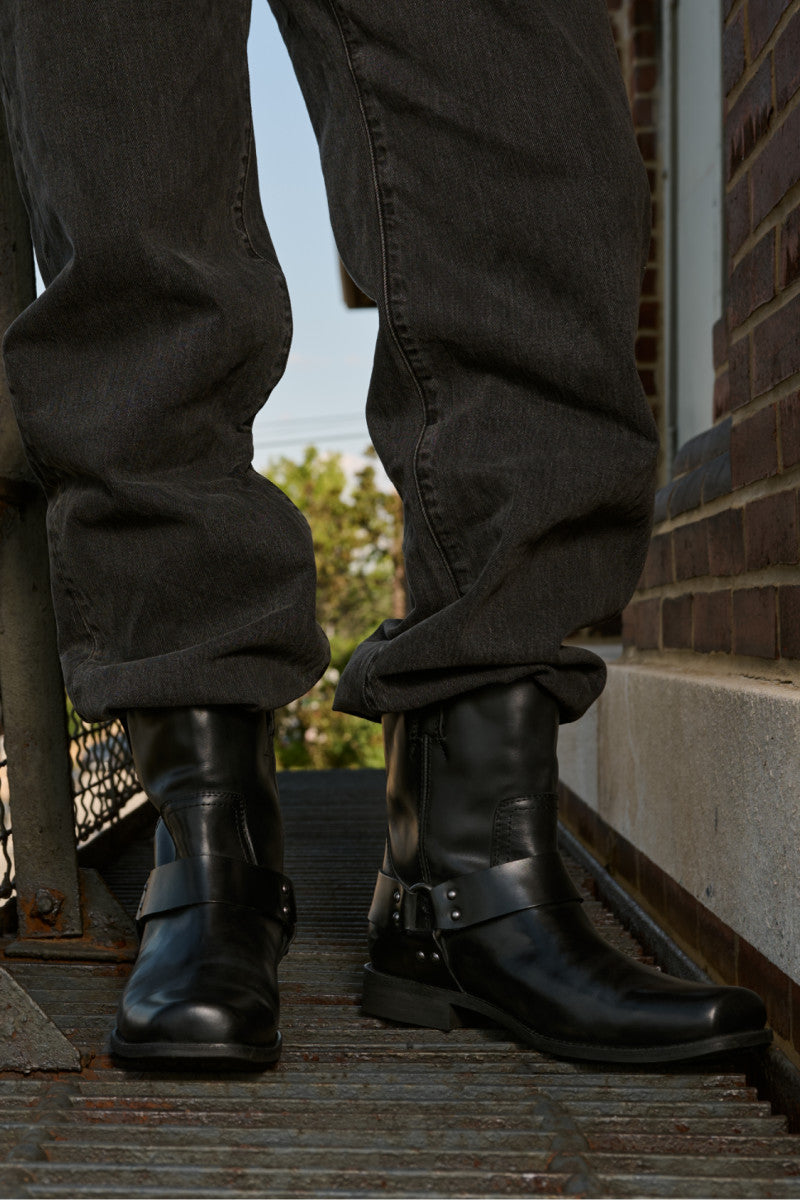 Roger Engineer Harness