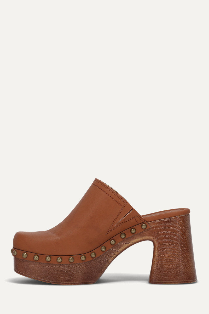 Wylie Clog - Saddle - Inside