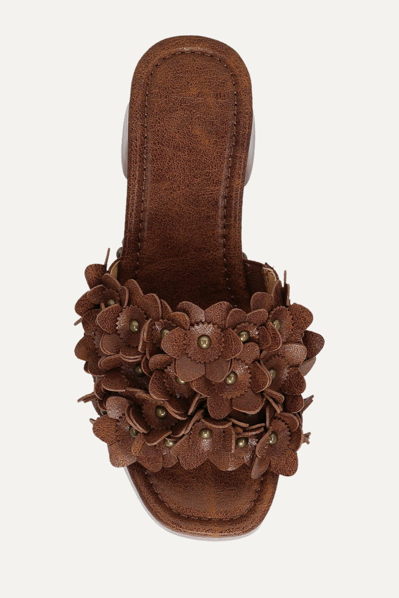 Wylie Flower Slide - Auburn - Top Down